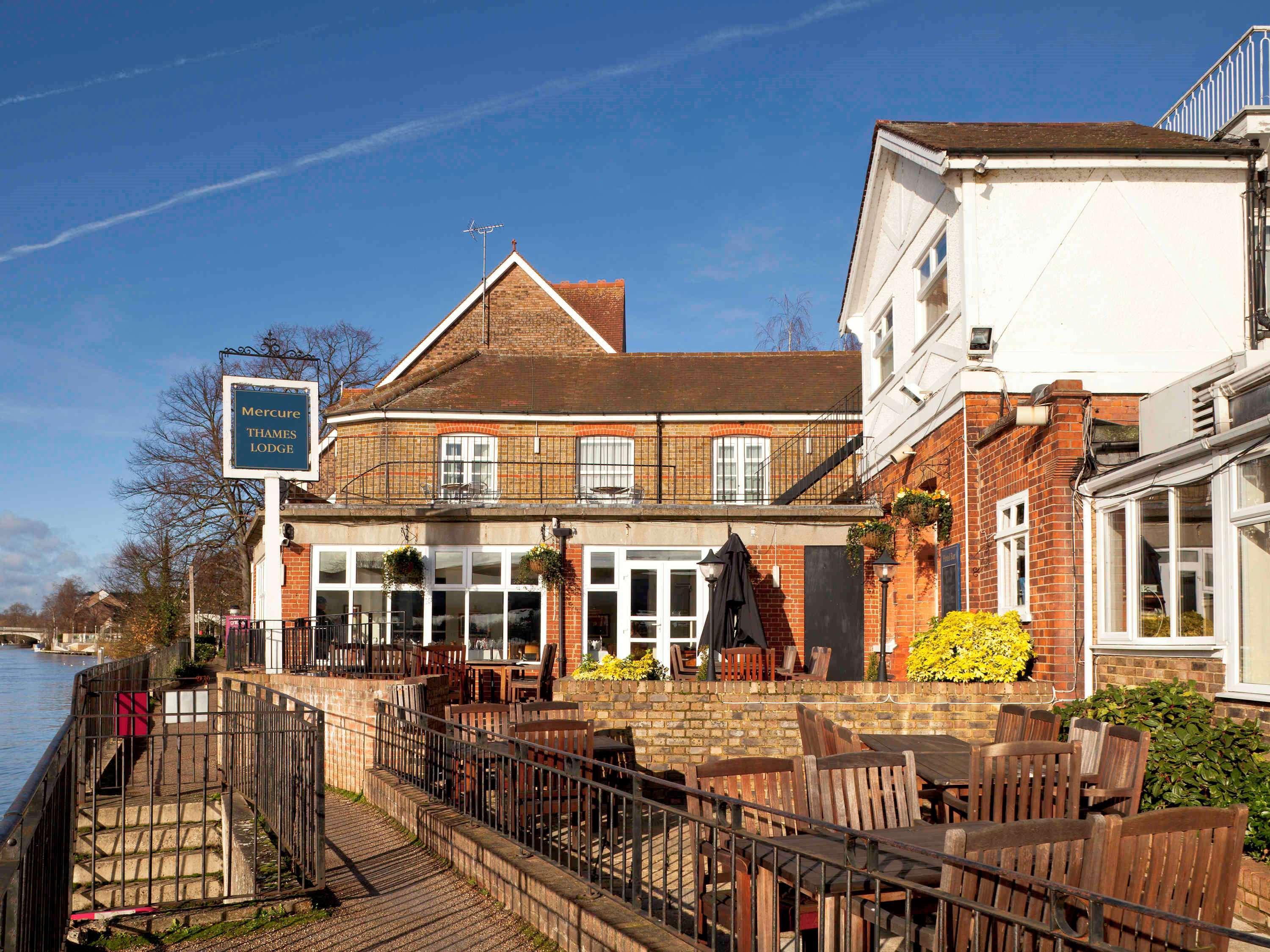 Mercure London Staines-Upon-Thames Hotel Exterior foto